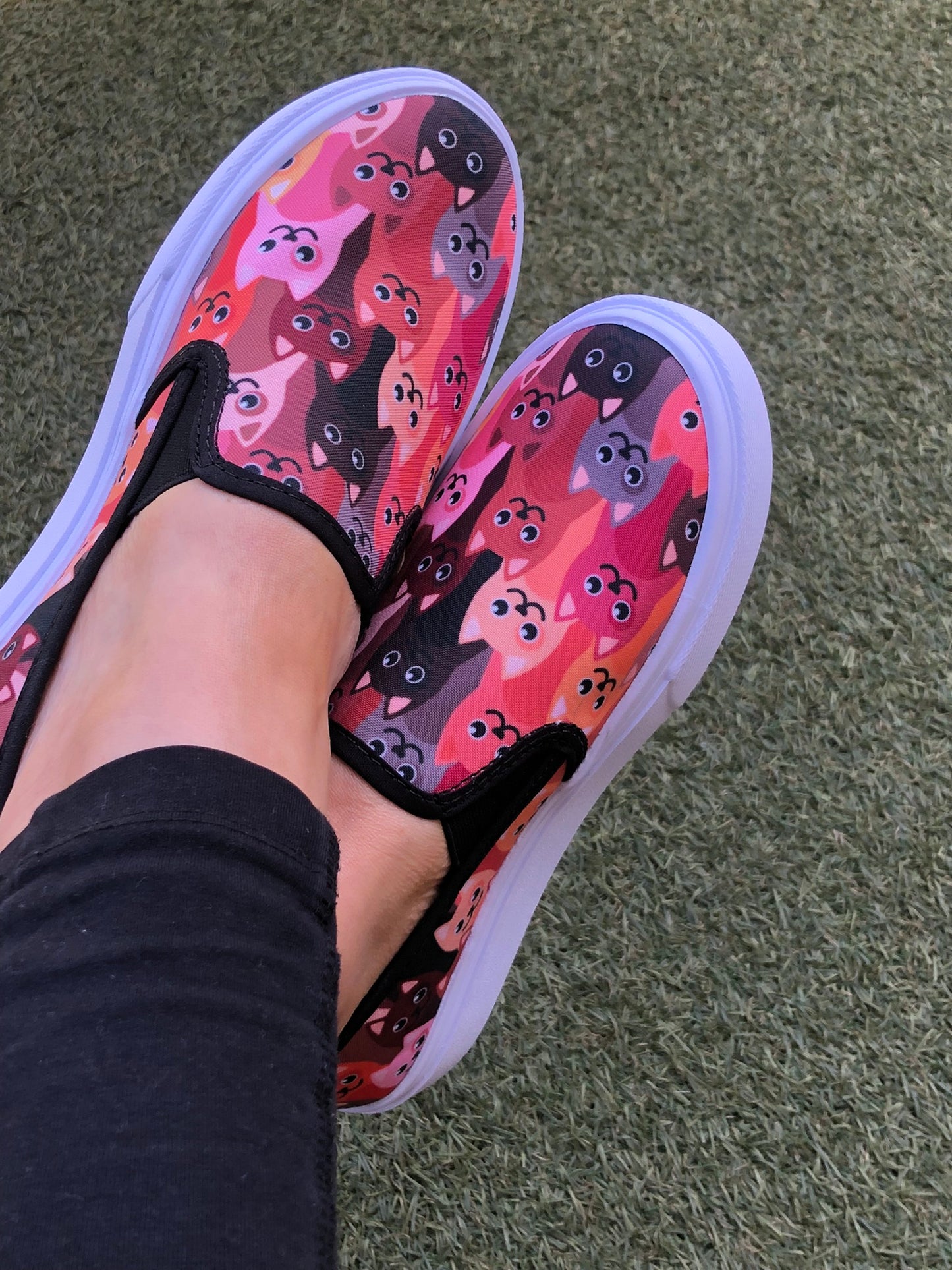 Tenis Slip On para mujer Fermin gatos estampado